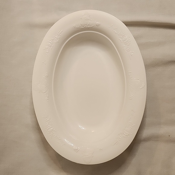 3pc Plastic Party Platter and Bowls - Picture 14 of 16